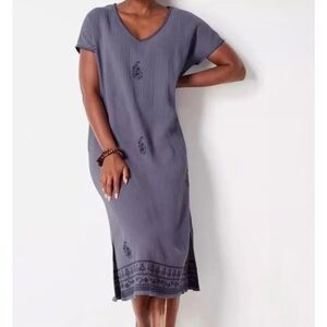 J JILL Embroidered Dress Boho Style Cotton Size medium Petite V Neck Coastal